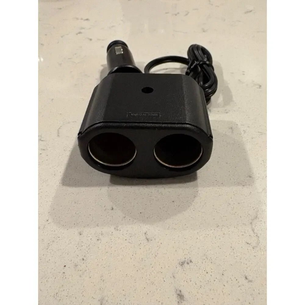 100 Lot Of Cigarette Socket Adapter - Twin socket